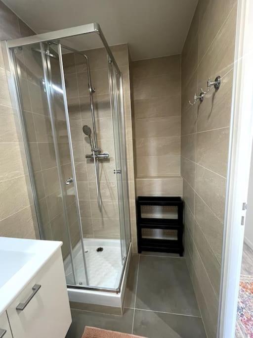 Lovely House With Free Paris Parking Baby Friendly * Le Mesnil-Amelot